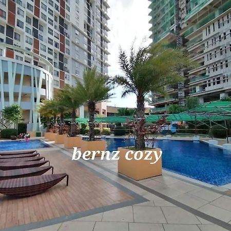 Congressional Town Center Aparthotel Manila Bagian luar foto