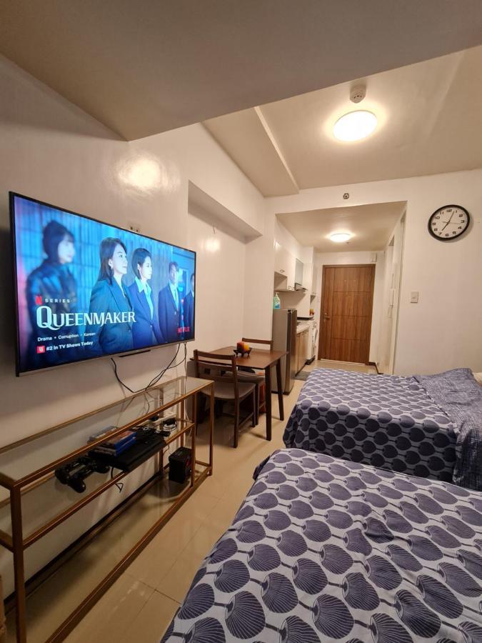 Congressional Town Center Aparthotel Manila Bagian luar foto